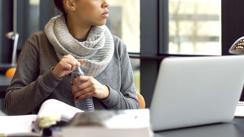 http   prod.static9.net .au   media 2016 07 25 12 10 160725coachbottle11